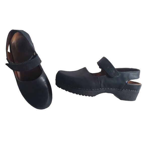 Wolky Shoes - Wolky Women’s Clogs US 6.5 EU 37 Black Leather Mary Jane Slingback Adjustable